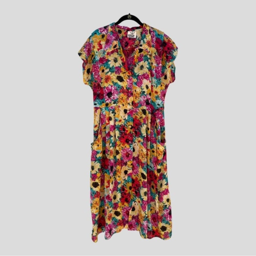 Vintage Stella Dottir Floral Midi Dress Short Sleeve Button Front with Pockets 8